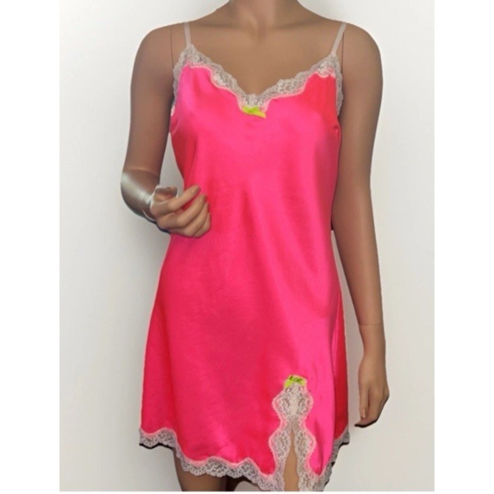 Victorias Secret Vintage Y2K Pink Satin Lace Slip Dress Chemise XS Lingerie Mini